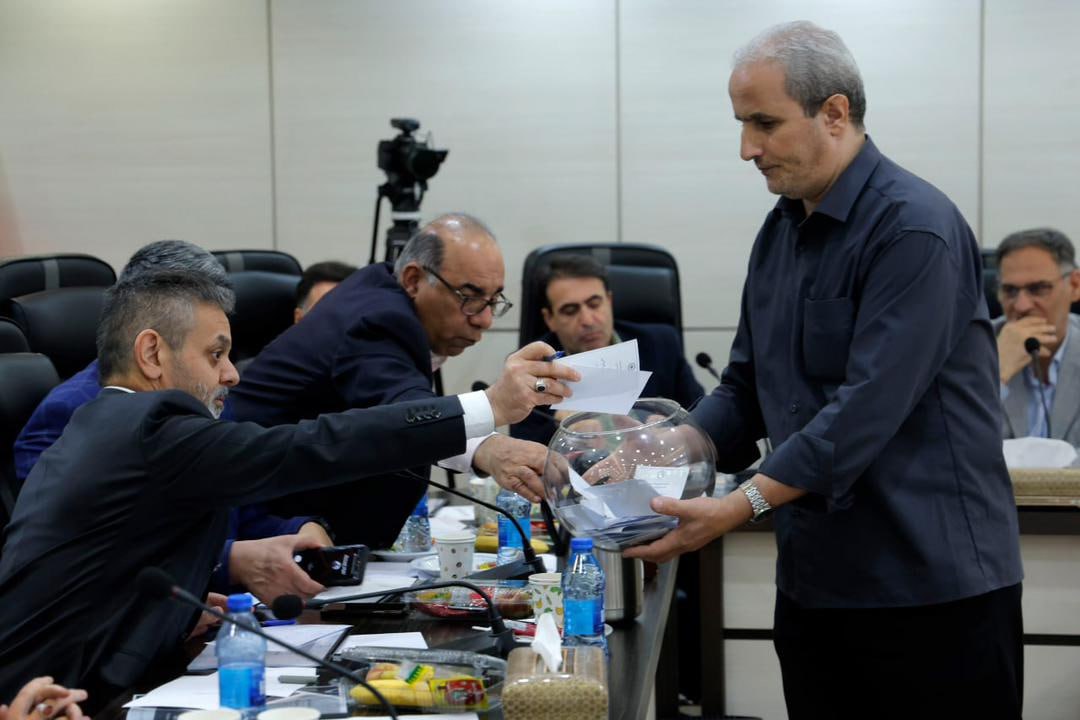 حضور واسپاری کرمان موتور برای دومین سال پیاپی در هیئت مدیره انجمن ملی لیزینگ2