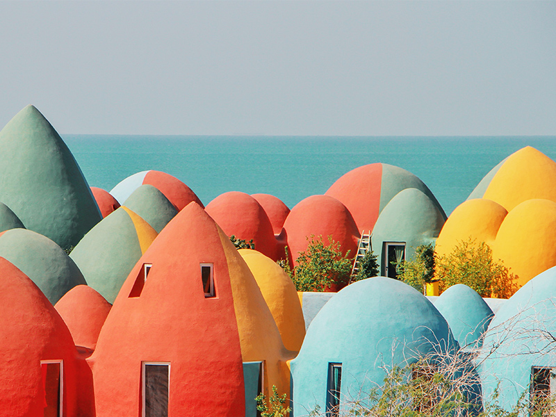 3-رعایت الگوهای ساخت و زیست محیطی اقامتگاه ماجرا