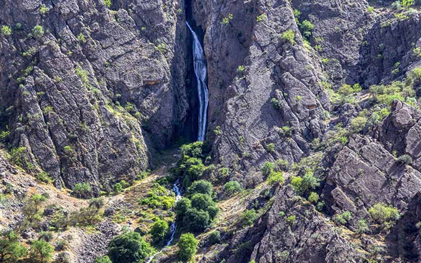 3-آبشار دره عشق