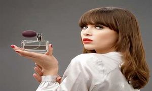 5 عطر پرطرفدار زنانه برای محیط کار