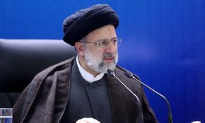 عکسی دیده نشده از رئیسی در دوران جوانی