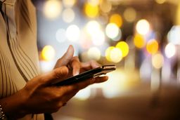 گوشی سامسونگ A35 را از دیجی کالا بخریم یا تکنولایف؟