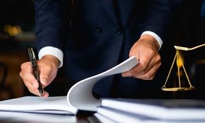 بهترین وکیل حقوقی در تهران