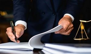 بهترین وکیل حقوقی در تهران