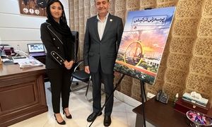 کتاب پرسه زنی در کیش رونمایی شد