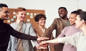 پیشنهاد کتاب ؛ دموکراسی گفت و گویی در جوامع چندقومیتی