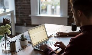 با ثبت نام در سایت کاریابی ، سریع تر کار پیدا کنید