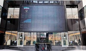 سهامداران فملی و فولاد شاخص کل بورس را سبز نگه داشتند
