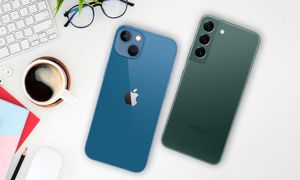با 25 تا 35 میلیون تومان چه موبایلی بخریم؟ اپل یا سامسونگ؟