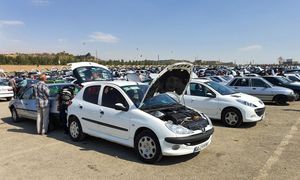 قیمت روز خودرو 12 آذر 1401/ سرمایه گذاران به دنبال خرید اتومبیل