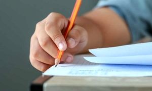 بهترین کتاب کمک درسی نهم چه کمکی به دانش‌آموز می‌کند؟