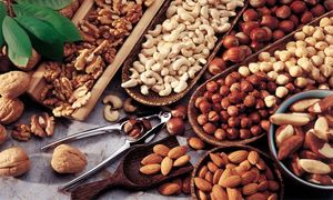 معرفی بهترین فروشگاه‌های اینترنتی آجیل و خشکبار