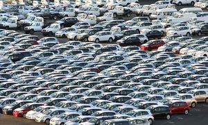 قیمت روز خودرو 5 بهمن 1401/ اتومبیل های وارداتی در کدام نمایشگاه مشاهده شدند؟