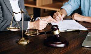وکیل متخصص در امور سرقفلی