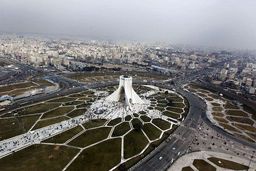 قیمت آپارتمان 60 متری حوالی میدان آزادی چند؟