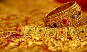 قیمت روز طلا 17 خرداد 1402 / روند نزولی قیمت طلا ادامه خواهد داشت؟