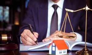 ویژگی‌ های بهترین وکیل ملکی