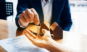 هزینه وکیل ملکی چقدر است؟