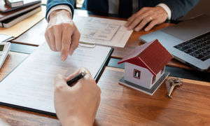 چگونه وکیل ملکی خوب بگیریم؟