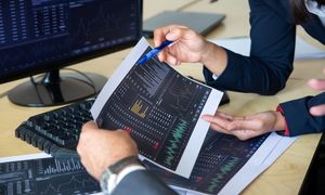 بهترین بروکر برای ایرانیان