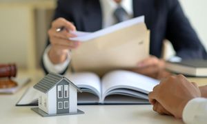 یک وکیل ملکی خوب چه ویژگی‌ هایی دارد؟