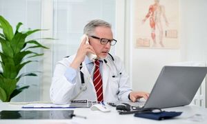 رزرو نوبت آنلاین از دکترهای مبارکه در همه ی تخصص ها