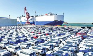 جدیدترین موضع دولت درباره واردات خودرو / واردات حداقل 40 هزار خودروی دیگر