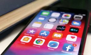 اپل نام سیستم‌عامل خود را تغییر می‌دهد؛ iOS به خط پایان رسید