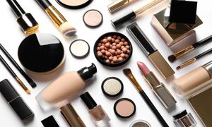 بهترین لوازم آرایشی و بهداشتی را از کدام سایت اینترنتی بخریم؟
