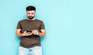 پرفروش ترین گوشی سامسونگ با رم 8 گیگابایتی