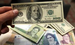 احتمال کاهش قیمت دلار به زیر 54 هزار تومان