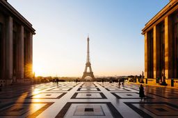 بهترین زمان خرید تور پاریس