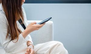 شرایط خرید اقساطی گوشی آنر مدل 90