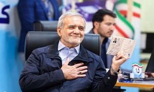 شوخی انتخاباتی یک کاربر با ظریف و آذری‌جهرمی