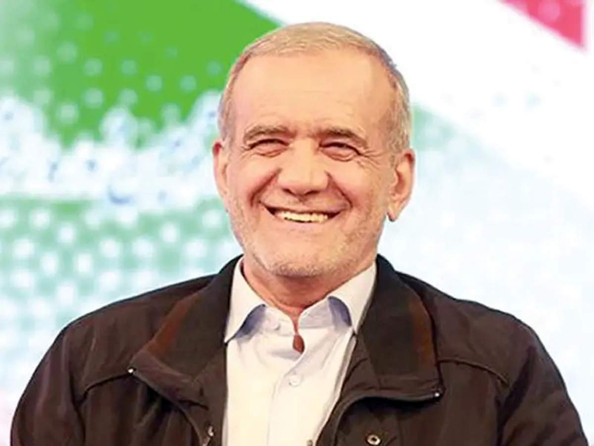 عکس شوخی پزشکیان با نماینده های مجلس