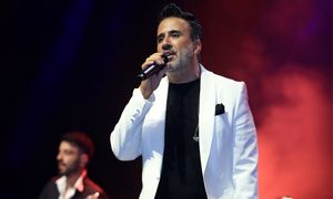 اجرای خواننده مشهور ترک با برند بازلی