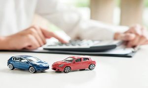 بیمه شخص ثالث اجباری است یا اختیاری؟