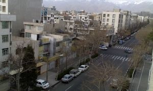 خانه کلنگی ۲۰۰ متری در نارمک چند؟