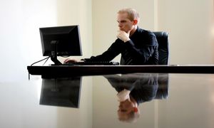 پرفروش ترین مانیتور فول اچ دی سامسونگ کدام است؟