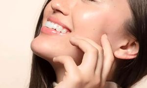 پوست شیشه‌ای بدون زحمت: 9 مرحله ساده برای درخشش