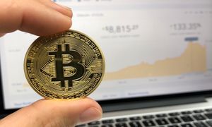 قیمت بیت کوین 99 هزار دلار شد