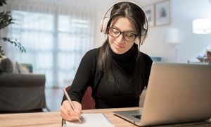 برگزاری کنفرانس یادگیری و یاددهی الکترونیکی در کرمان