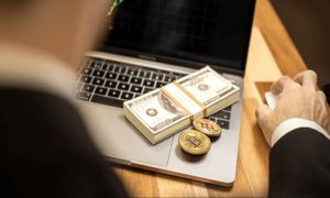 ۸ ویژگی‌ بهترین صرافی برای خرید حضوری ارز دیجیتال