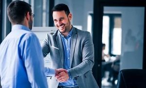 5 شغل با حقوق بالای 35 میلیون در شیراز / فروردین 1404