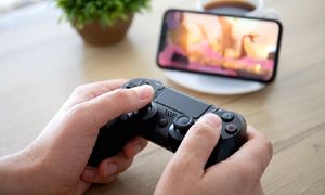 دسته بازی PS4؛ تجربه ‎ای روان و بی ‎نقص