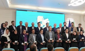 کسب مقام نخست گلرنگ در جشنواره ارتباط آفرینان