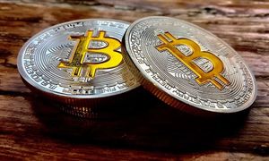 بلک راک در حال فروش ذخایر بیت کوین خود است