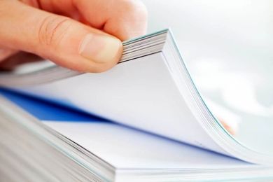 راهنمای انتخاب کاغذ A4 در ادارات هوشمند: وزن، کیفیت و هزینه