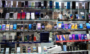 ارزان ترین گوشی های وان پلاس و هوآوی در بازار چند؟