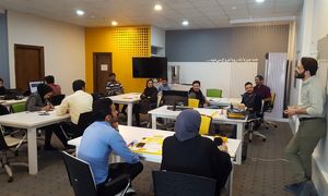 آشنایی با شتابدهنده کسب و کار فردوسی در ۱۰ نکته